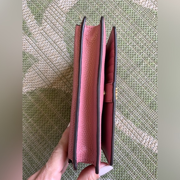 Michael Kors Mott Leather Phone Crossbody Shoulder Bag Sunset Peach/Pink - Picture 7 of 14